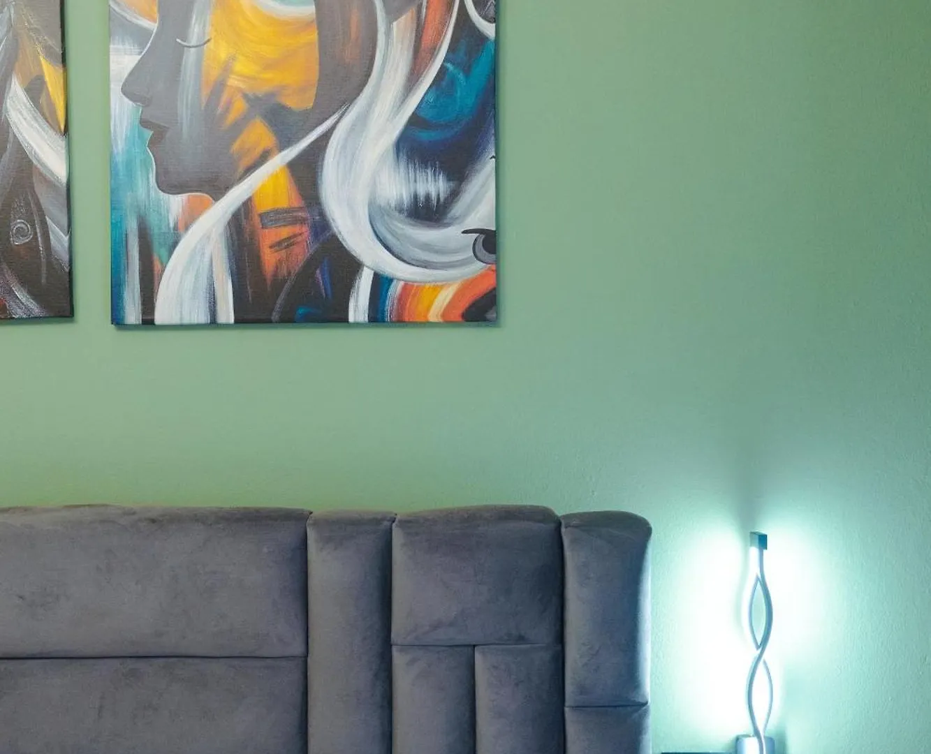 Apartment Middle Center Gallery 1 Skanderbeg Square Tirana Albania